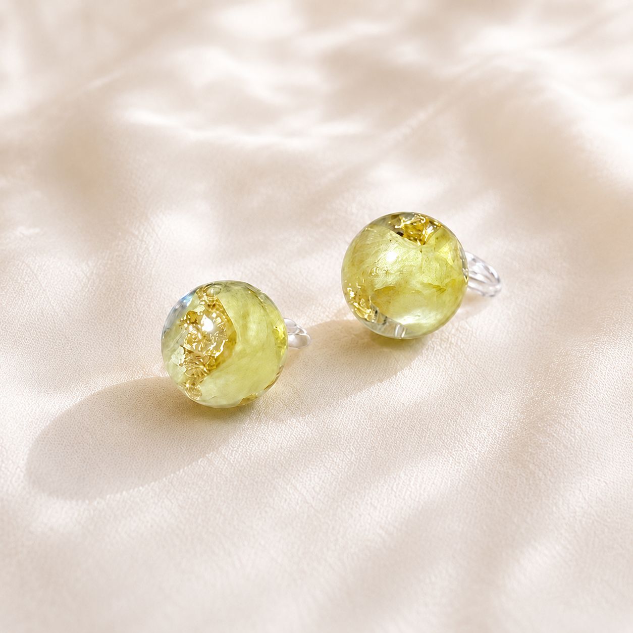 ピアス、イヤリング